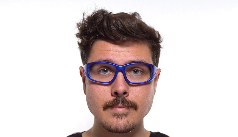 Wrap-Around Sunglasses: Are They Right for Your Face Shape?