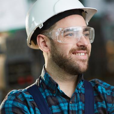 Which Safety Frame Is Best For You: Wraparound Or Traditional Safety Frames?