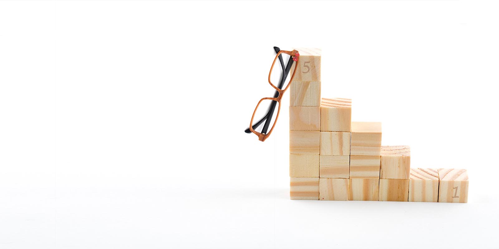 Five Easy Steps to Buy Eyeglasses Online